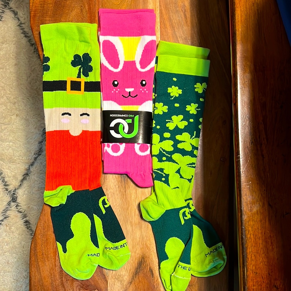 XS Pro Compression Socks Lot of 3 pairs